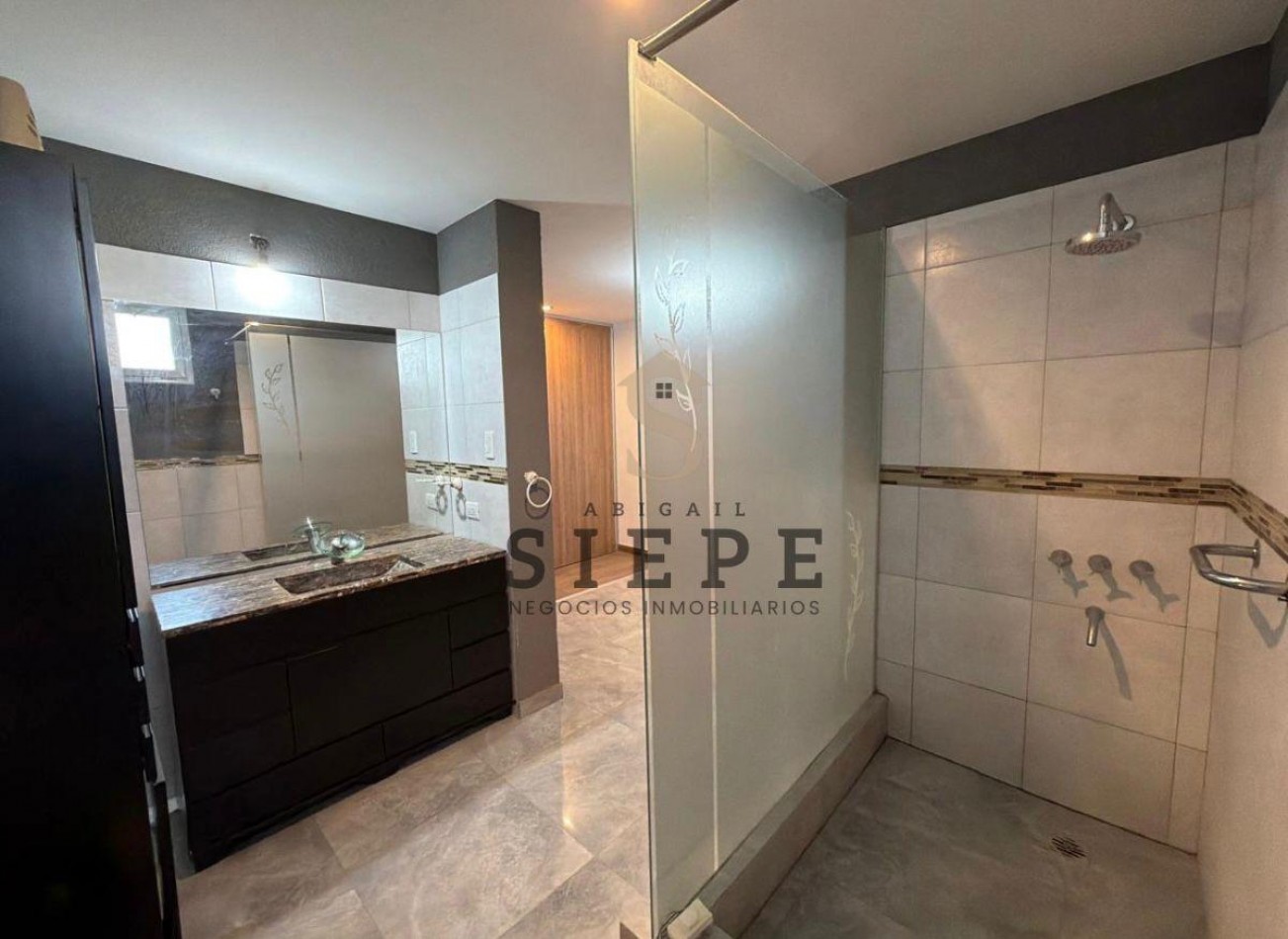 VICTORICA 2551, Las Cañitas