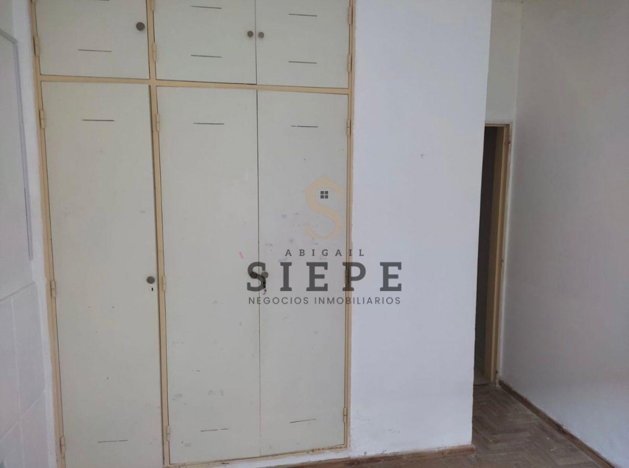 Amplio Departamento en Roca 254 