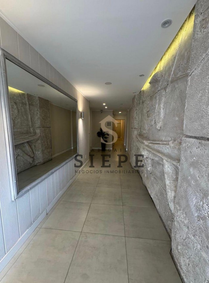 Amplio Departamento en Roca 254 