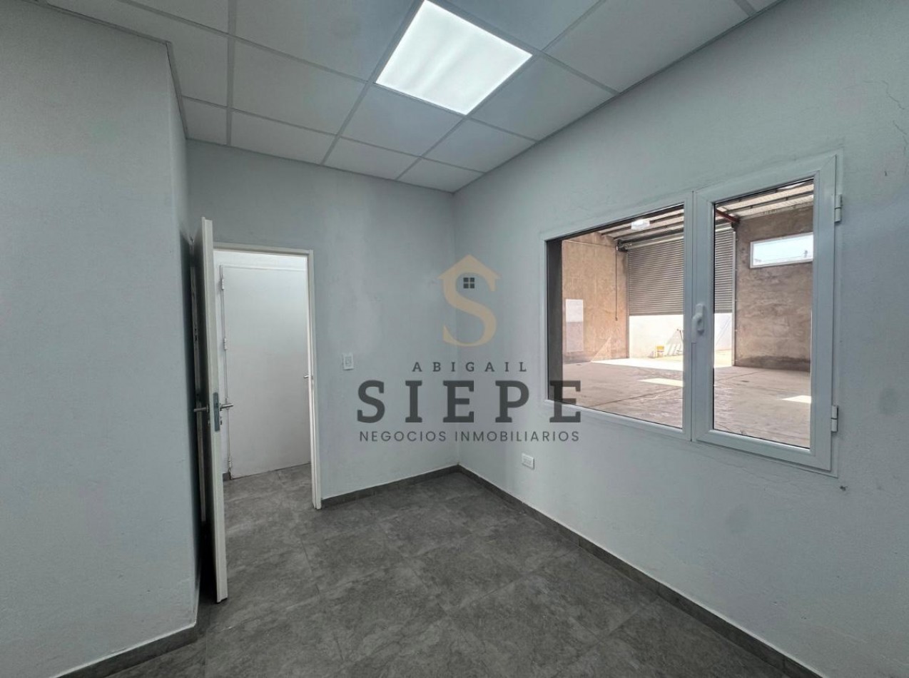 Deposito a estrenar en alquiler Inglaterra 568