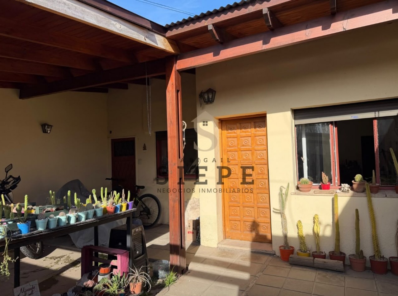 Casa en venta en Inglaterra 554,pacifico,Bahia Blanca
