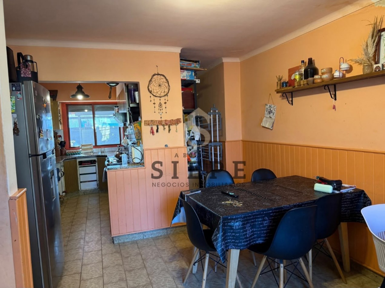 Casa en venta en Inglaterra 554,pacifico,Bahia Blanca