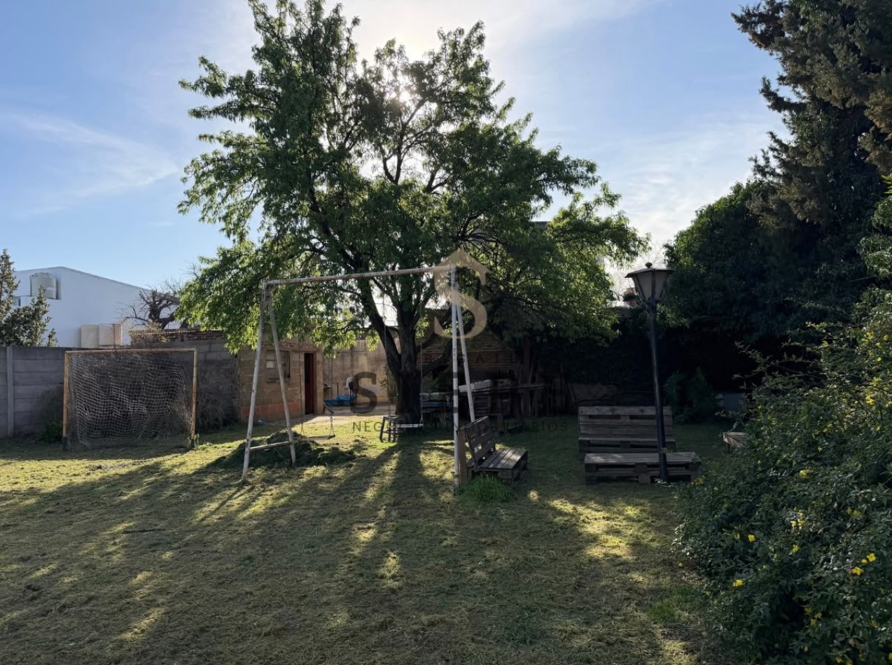 Casa en venta en Inglaterra 554,pacifico,Bahia Blanca