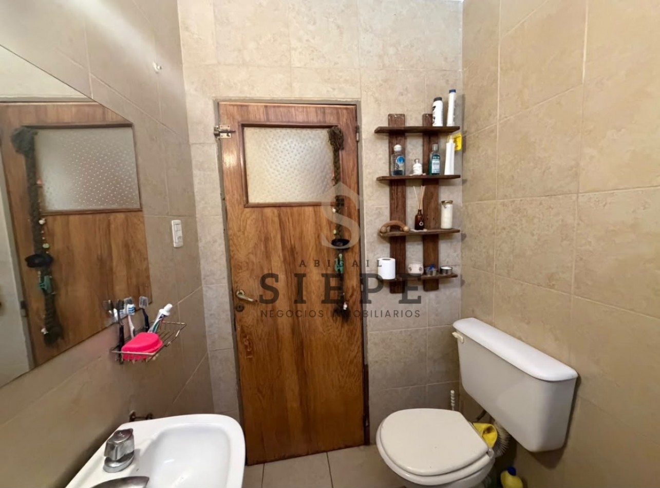 Casa en venta en Inglaterra 554,pacifico,Bahia Blanca