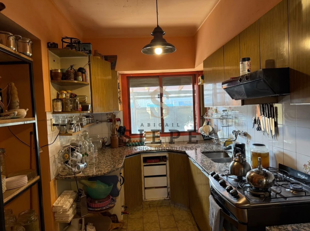 Casa en venta en Inglaterra 554,pacifico,Bahia Blanca