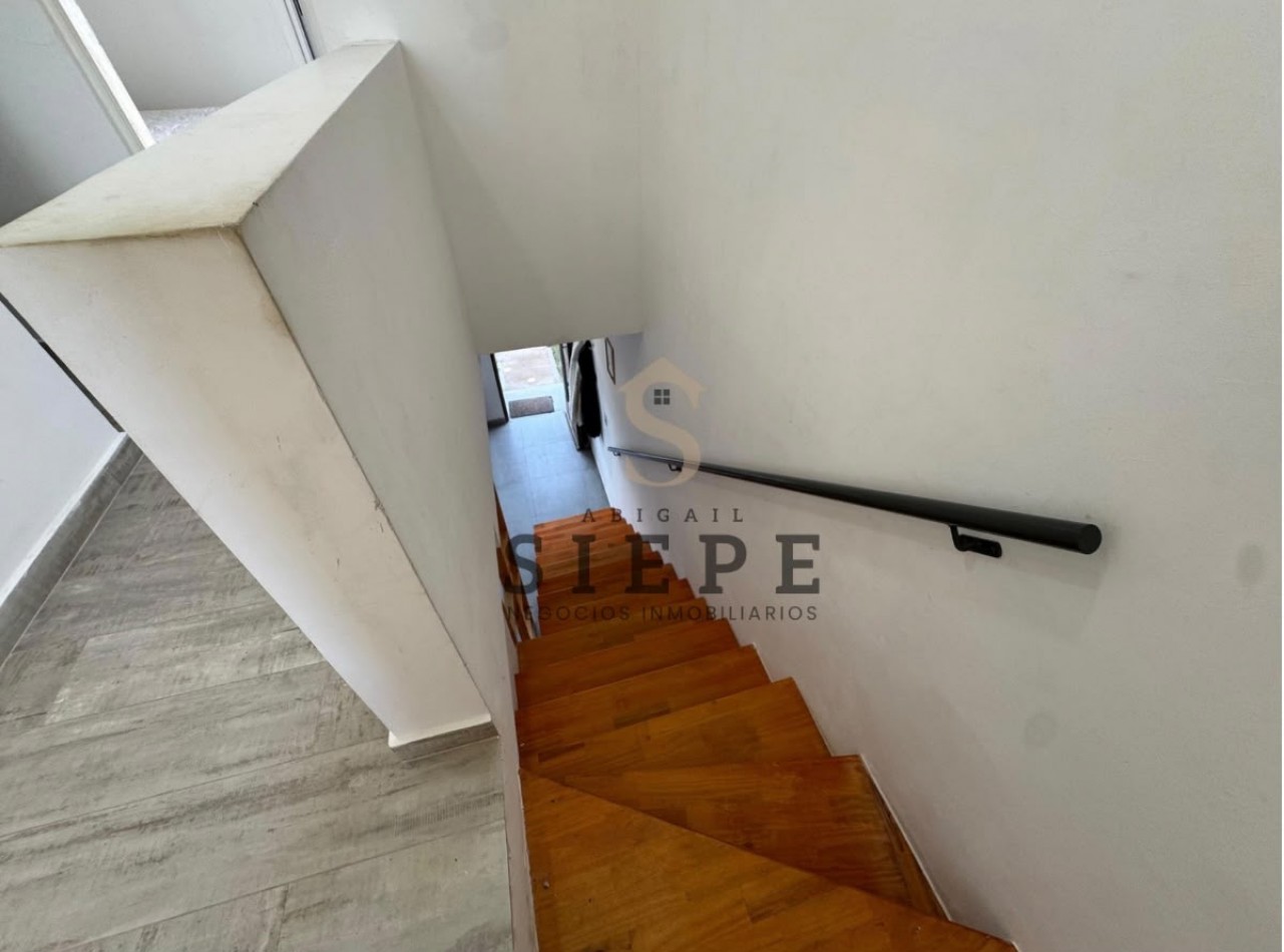 Hermoso duplex en venta, Chascomus 780, zona parador Bronx