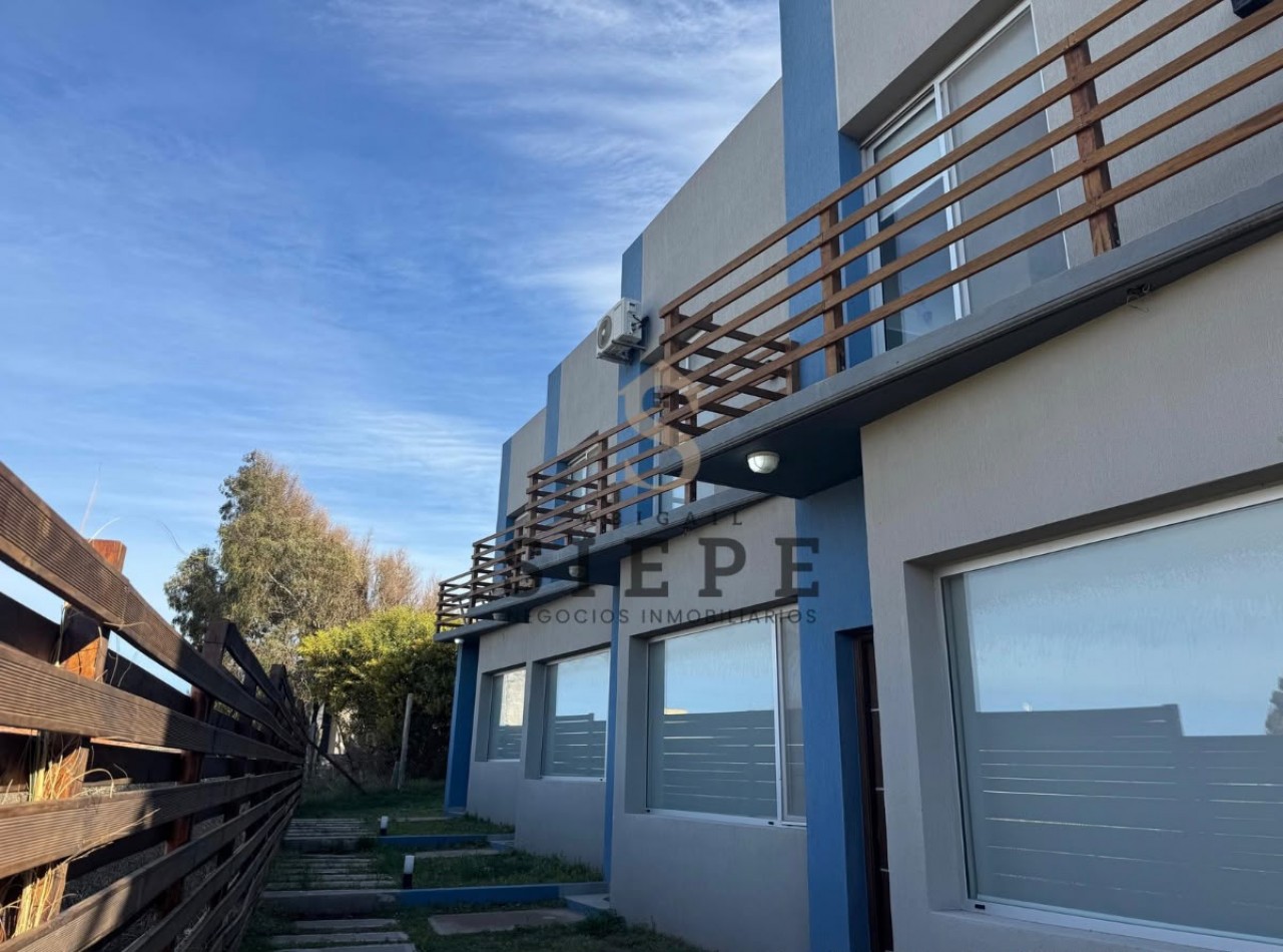 Hermoso duplex en venta, Chascomus 780, zona parador Bronx