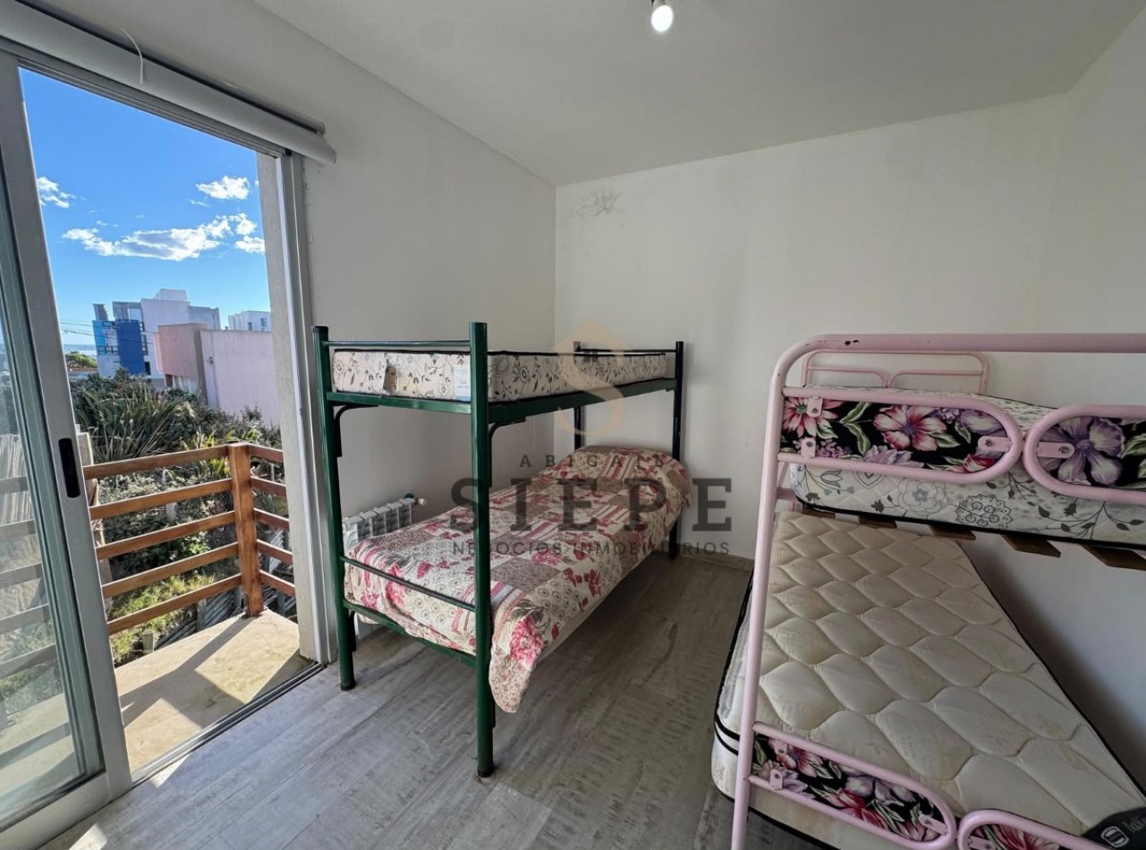 Hermoso duplex en venta, Chascomus 780, zona parador Bronx
