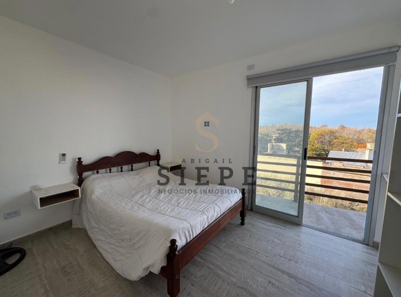 Hermoso duplex en venta, Chascomus 780, zona parador Bronx