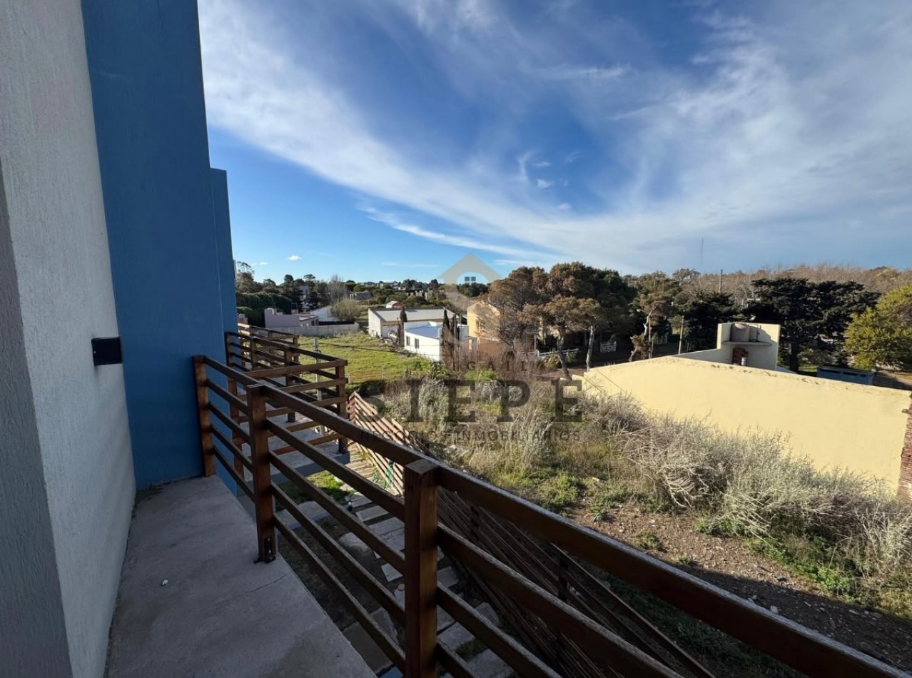 Hermoso duplex en venta, Chascomus 780, zona parador Bronx