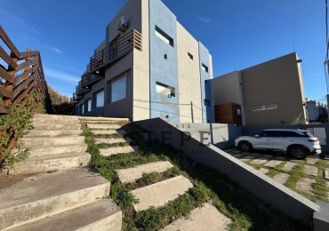 Hermoso duplex en venta, Chascomus 780, zona parador Bronx